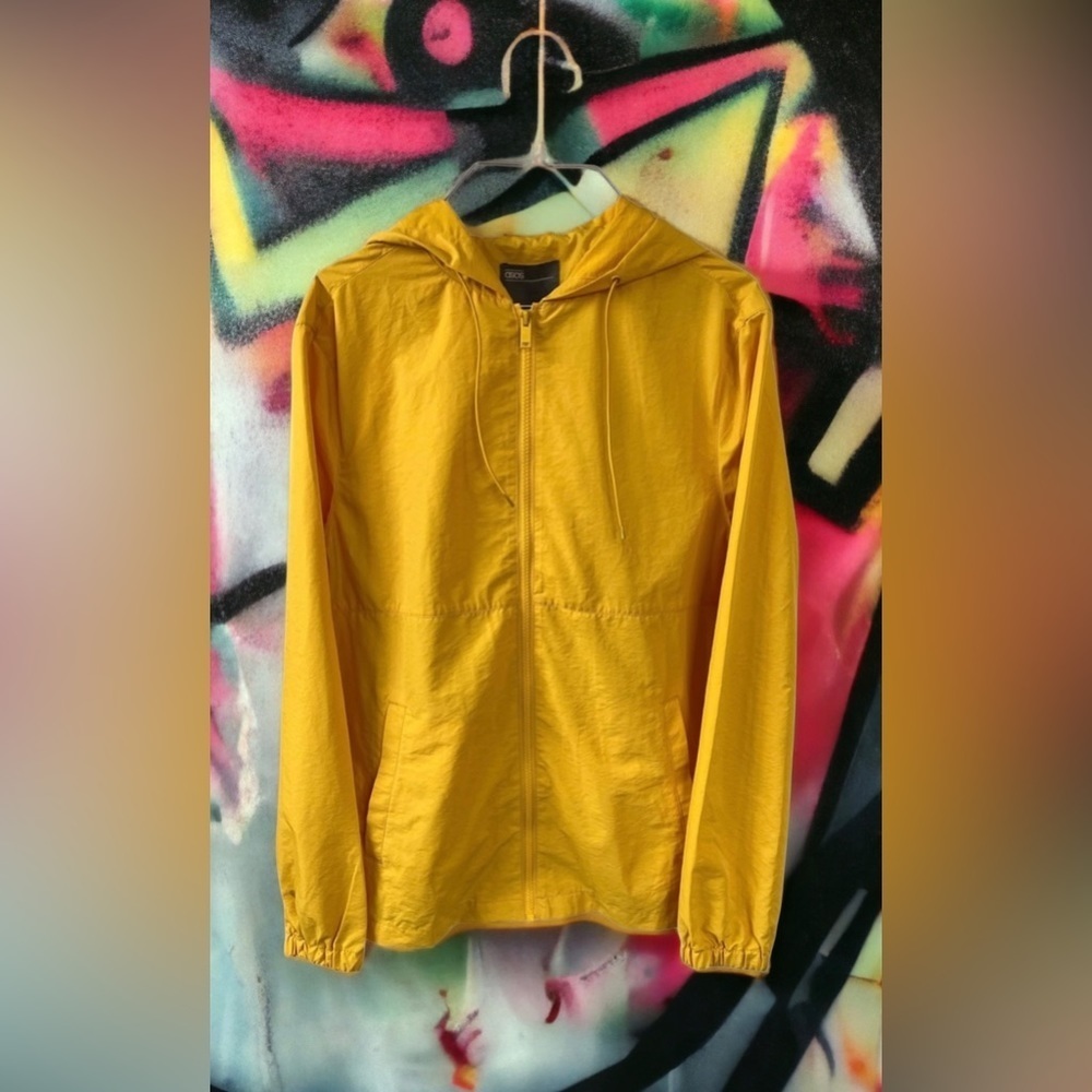 ASOS DESIGN • Men’s Pac a mac zip up windbreaker in yellow XS